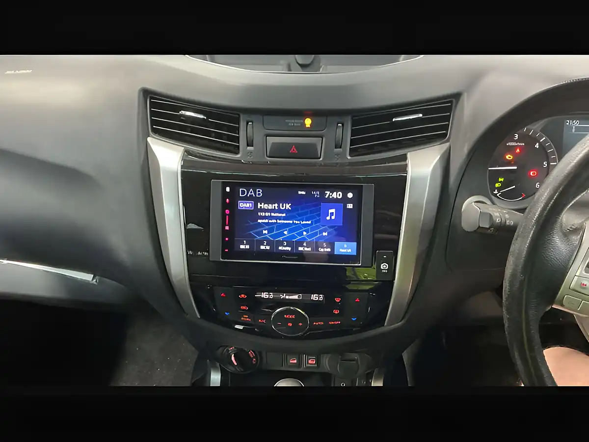 Used 2019 Nissan Navara N-Guard Twilight Grey - Interior and Exterior details 14