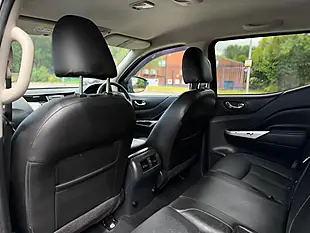 Used 2019 Nissan Navara Off-Roader AT32 Black - Interior and Exterior details 13