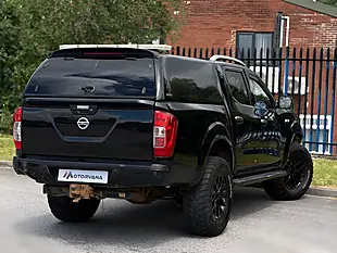Used 2019 Nissan Navara Off-Roader AT32 Black - Interior and Exterior details 7