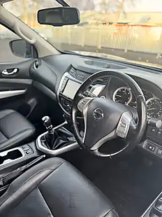 Used 2019 Nissan Navara Tekna Black - Interior and Exterior details 13