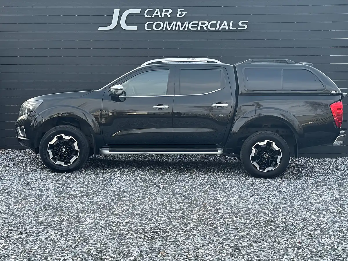 Used 2019 Nissan Navara Tekna Black - Interior and Exterior details 5