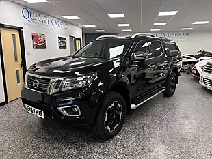 Used 2019 Nissan Navara Tekna Black - Interior and Exterior details 4