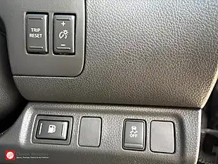 Used 2019 Nissan Navara Tekna Black - Interior and Exterior details 14