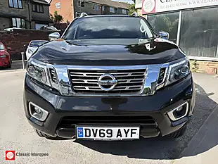 Used 2019 Nissan Navara Tekna Black - Interior and Exterior details 5