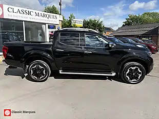 Used 2019 Nissan Navara Tekna Black - Interior and Exterior details 7