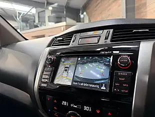 Used 2019 Nissan Navara Tekna Black - Interior and Exterior details 18
