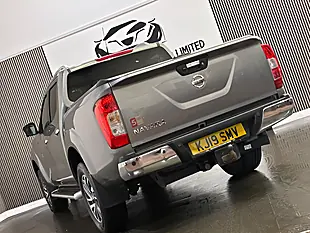 Used 2019 Nissan Navara Tekna Grey - Interior and Exterior details 18