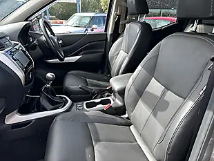 Used 2019 Nissan Navara Tekna Shr Dcb Grey - Interior and Exterior details 3