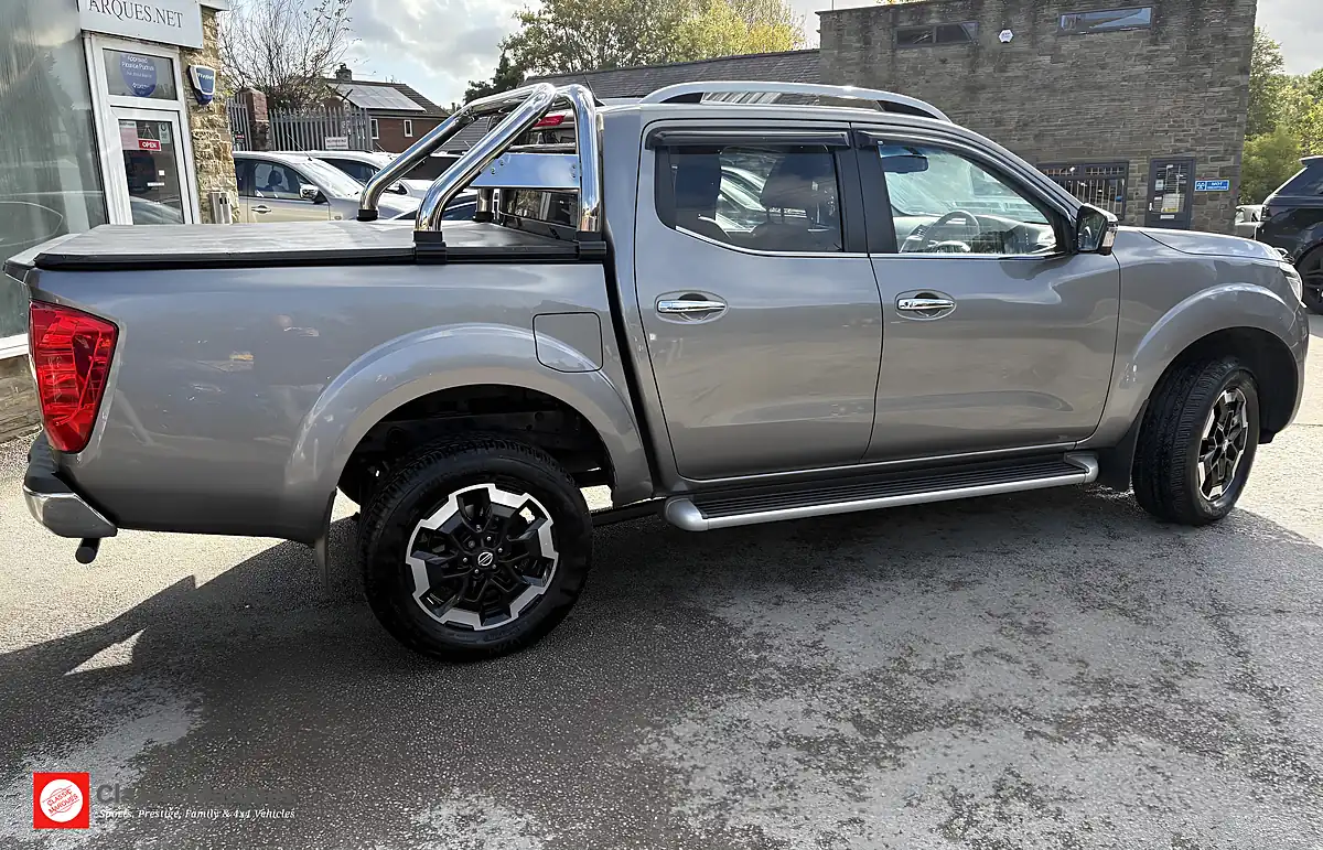 Used 2019 Nissan Navara Tekna Twilight Grey - Interior and Exterior details 3