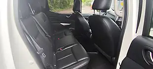 Used 2019 Nissan Navara Tekna White - Interior and Exterior details 11