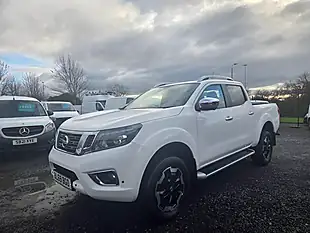 Used 2019 Nissan Navara Tekna White - Interior and Exterior details 6