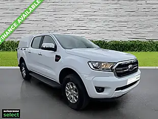 Used 2019 Nissan Navara Tekna White - Interior and Exterior details 11
