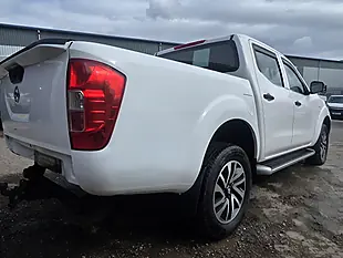 Used 2019 Nissan Navara Visia White - Interior and Exterior details 3