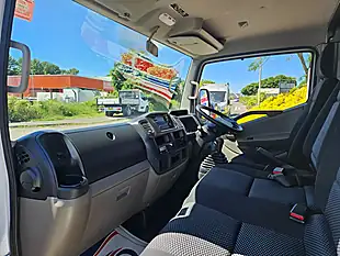 Used 2019 Nissan Nt400 Cabstar 35.15 Lwb Crew Cab Tipper Grey - Interior and Exterior details 11