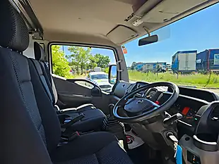 Used 2019 Nissan Nt400 Cabstar 35.15 Lwb Crew Cab Tipper Grey - Interior and Exterior details 12
