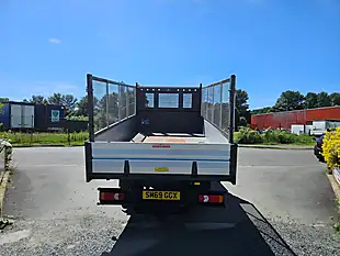 Used 2019 Nissan Nt400 Cabstar 35.15 Lwb Crew Cab Tipper Grey - Interior and Exterior details 7