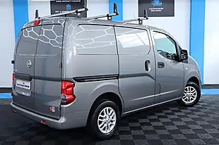 Used 2019 Nissan NV200 Tekna Grey - Interior and Exterior details 11