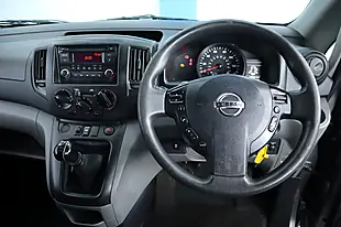 Used 2019 Nissan NV200 Tekna Grey - Interior and Exterior details 17
