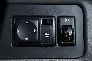 Used 2019 Nissan NV200 Tekna Grey - Interior and Exterior details 18