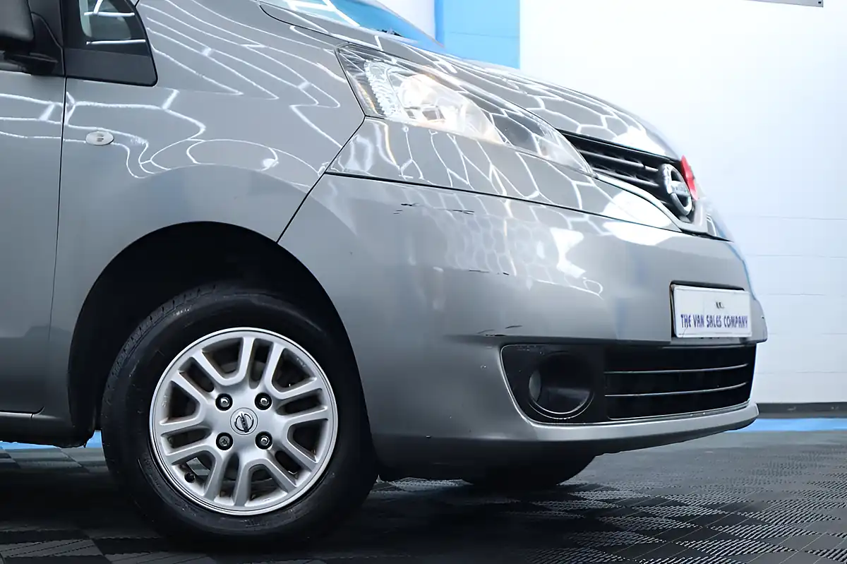 Used 2019 Nissan NV200 Tekna Grey - Interior and Exterior details 2