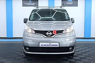 Used 2019 Nissan NV200 Tekna Grey - Interior and Exterior details 4