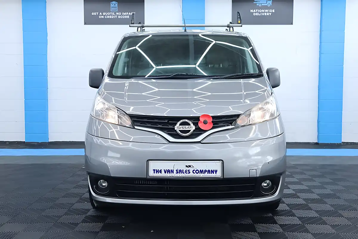Used 2019 Nissan NV200 Tekna Grey - Interior and Exterior details 4