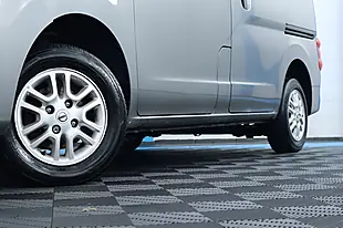 Used 2019 Nissan NV200 Tekna Grey - Interior and Exterior details 8