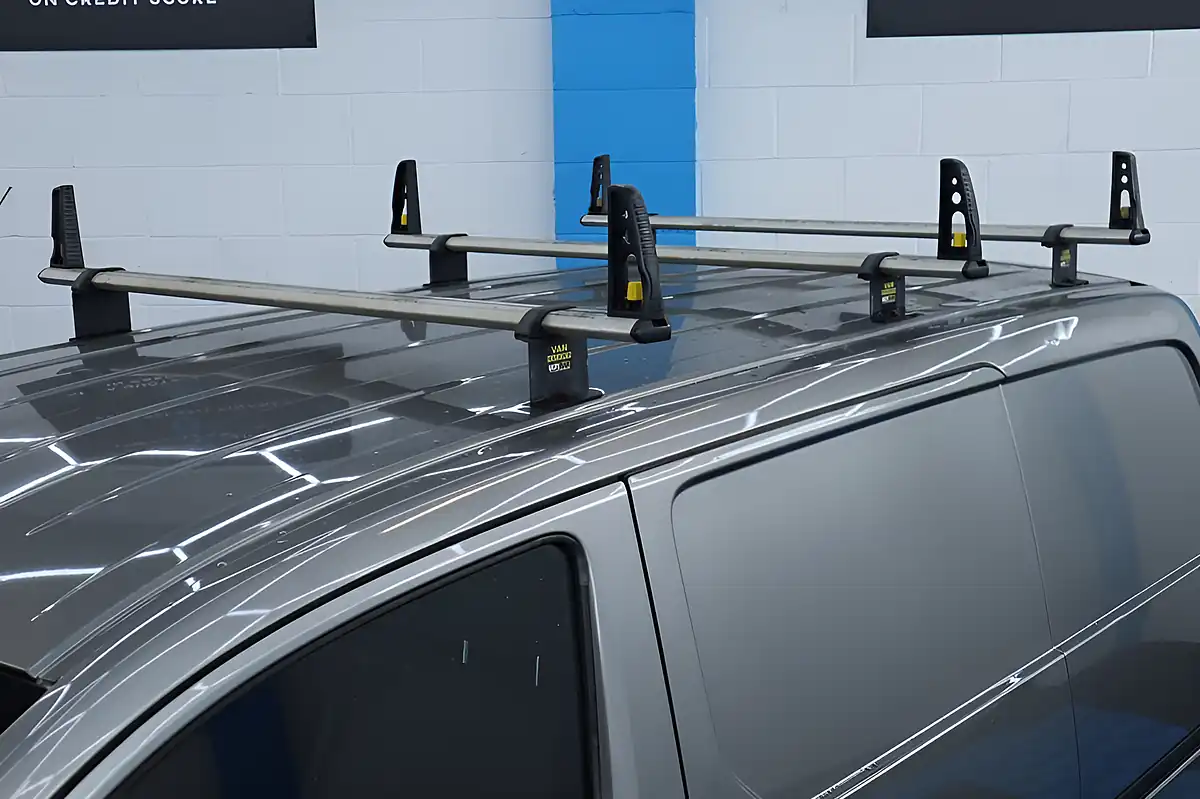 Used 2019 Nissan NV200 Tekna Grey - Interior and Exterior details 9