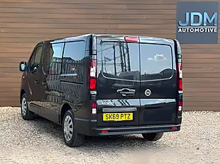 Used 2019 Nissan NV300 Acenta Black - Interior and Exterior details 7