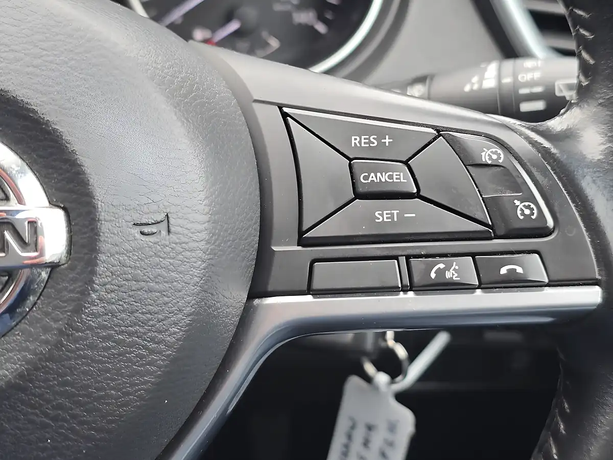 Used 2019 Nissan Qashqai Acenta Black - Interior and Exterior details 15