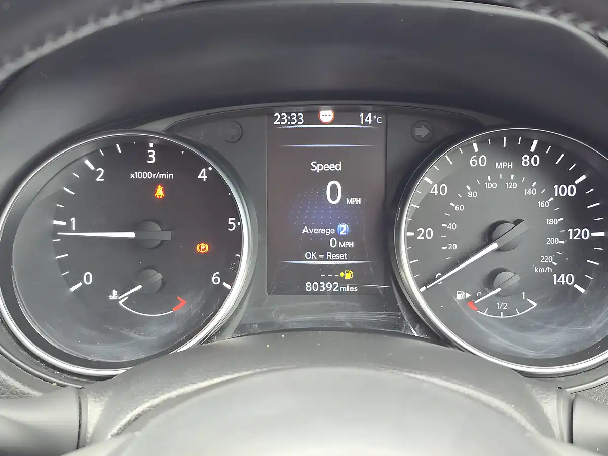 Used 2019 Nissan Qashqai Acenta Black - Interior and Exterior details 9