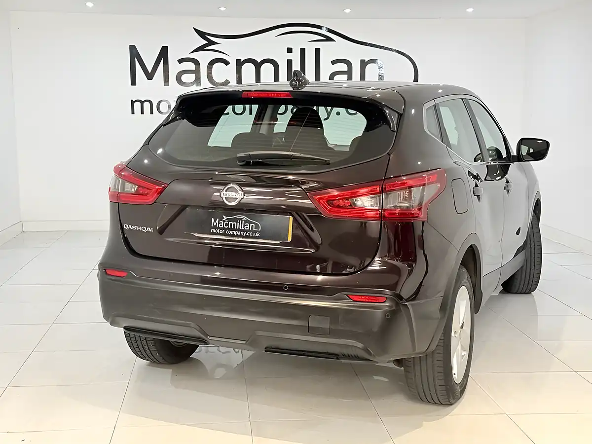 Used 2019 Nissan Qashqai Acenta Premium Black - Interior and Exterior details 8