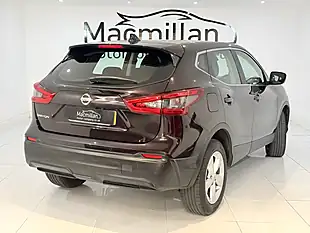 Used 2019 Nissan Qashqai Acenta Premium Black - Interior and Exterior details 9