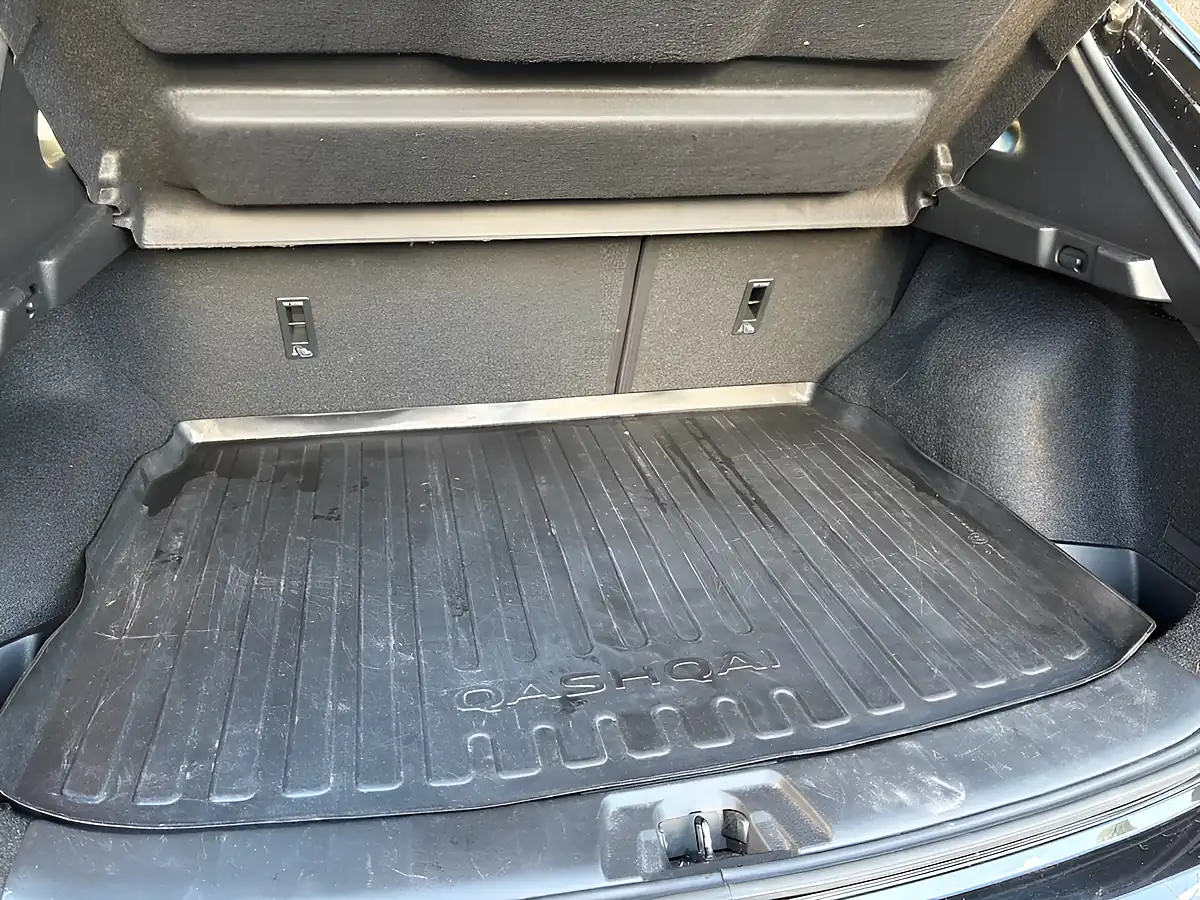 Used 2019 Nissan Qashqai Acenta Premium Black - Interior and Exterior details 20
