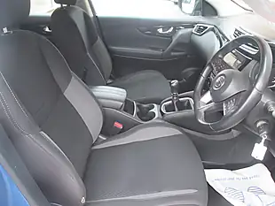 Used 2019 Nissan Qashqai Acenta Premium Blue - Interior and Exterior details 7