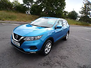 Used 2019 Nissan Qashqai Acenta Premium Blue - Interior and Exterior details 5