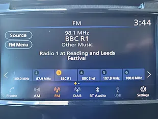 Used 2019 Nissan Qashqai Acenta Premium Blue - Interior and Exterior details 17