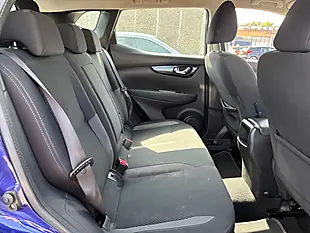 Used 2019 Nissan Qashqai Acenta Premium Blue - Interior and Exterior details 12