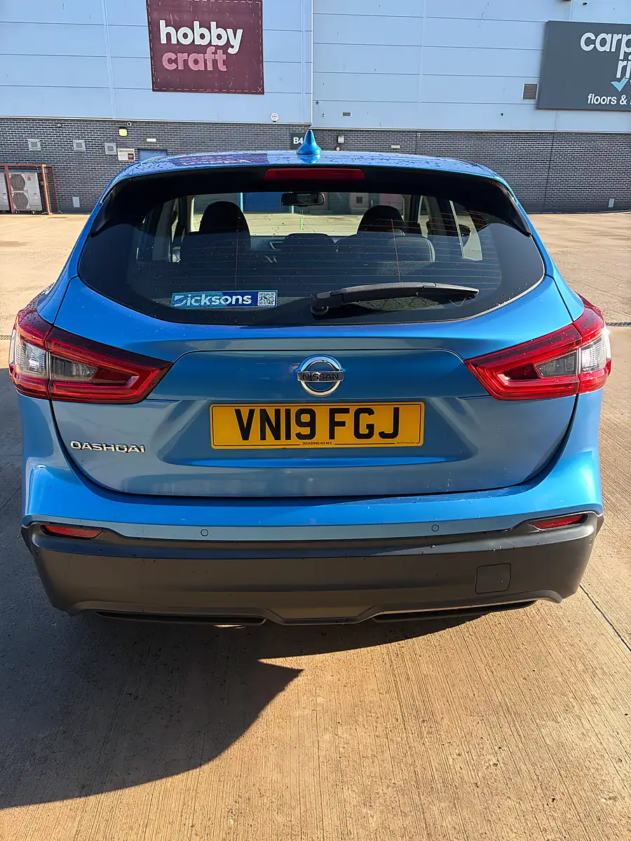 Used 2019 Nissan Qashqai Acenta Premium Blue - Interior and Exterior details 4