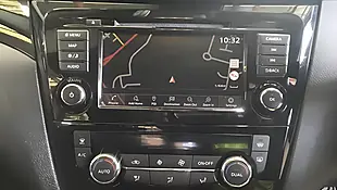 Used 2019 Nissan Qashqai Acenta Premium Blue - Interior and Exterior details 12