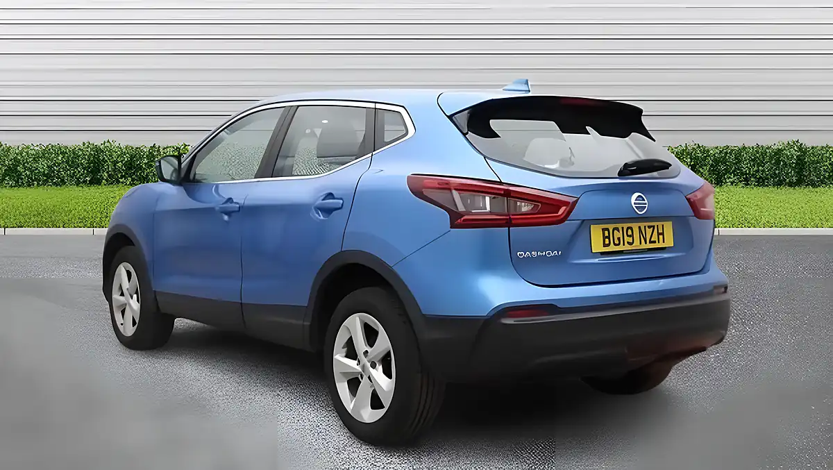 Used 2019 Nissan Qashqai Acenta Premium Blue - Interior and Exterior details 5