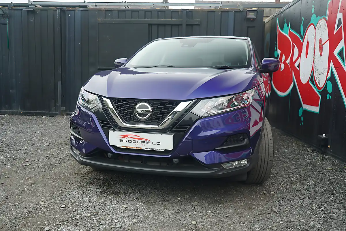 Used 2019 Nissan Qashqai Acenta Premium Blue - Interior and Exterior details 5