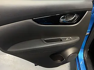 Used 2019 Nissan Qashqai Acenta Premium Blue - Interior and Exterior details 18