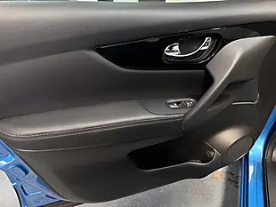 Used 2019 Nissan Qashqai Acenta Premium Blue - Interior and Exterior details 19