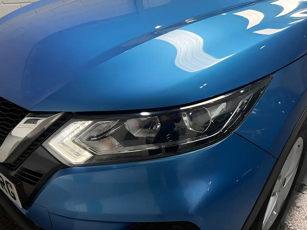 Used 2019 Nissan Qashqai Acenta Premium Blue - Interior and Exterior details 20