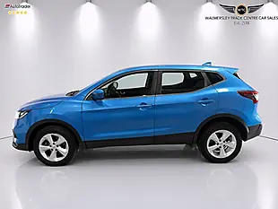 Used 2019 Nissan Qashqai Acenta Premium Blue - Interior and Exterior details 5