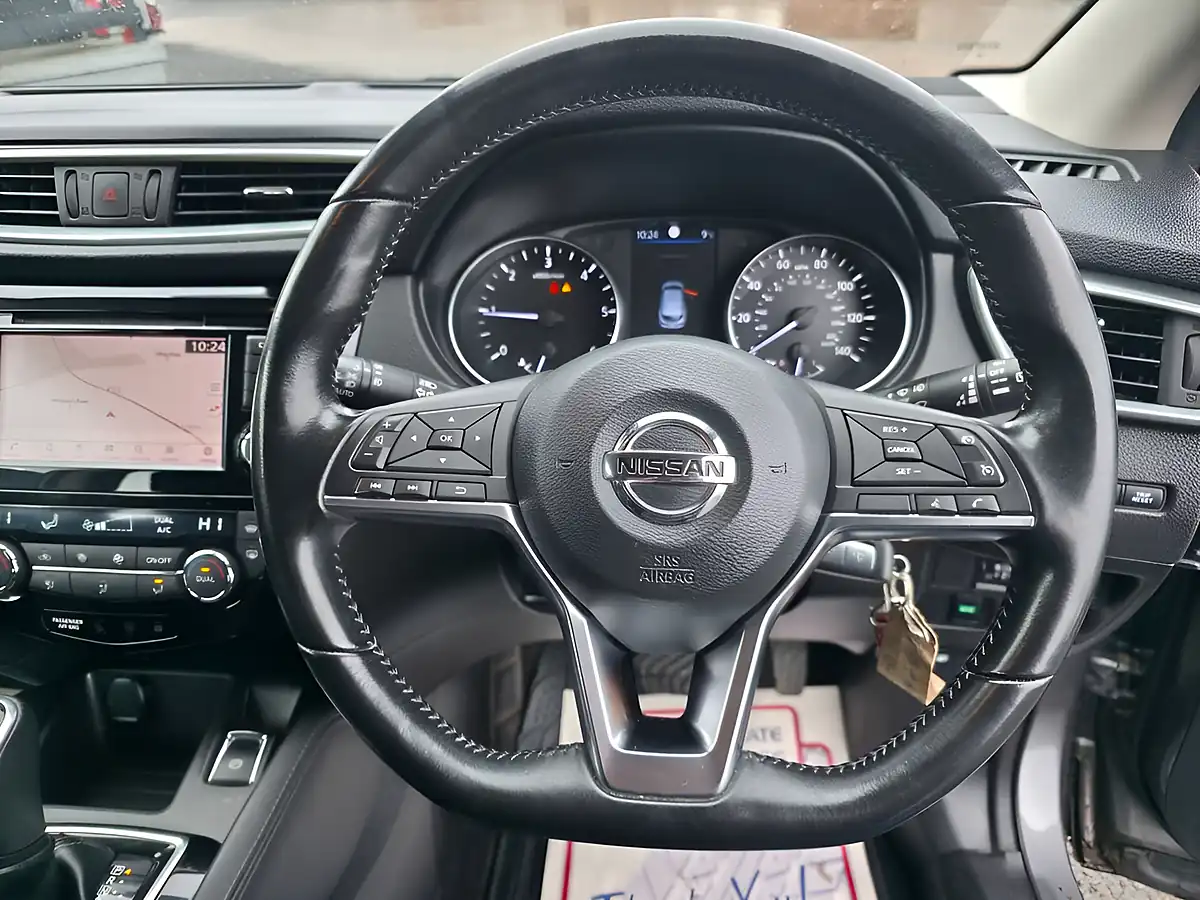 Used 2019 Nissan Qashqai Acenta Premium Grey - Interior and Exterior details 11
