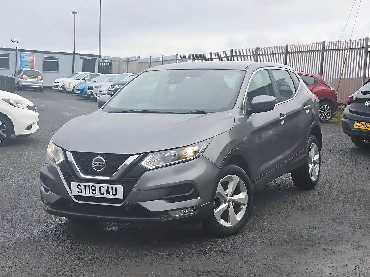 Used 2019 Nissan Qashqai Acenta Premium Grey - Interior and Exterior details 13
