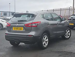 Used 2019 Nissan Qashqai Acenta Premium Grey - Interior and Exterior details 18