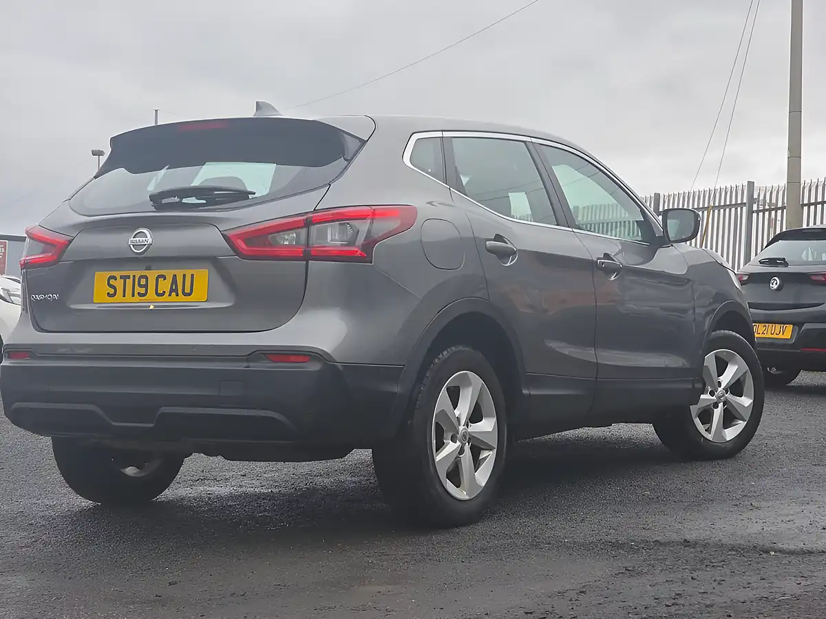Used 2019 Nissan Qashqai Acenta Premium Grey - Interior and Exterior details 19